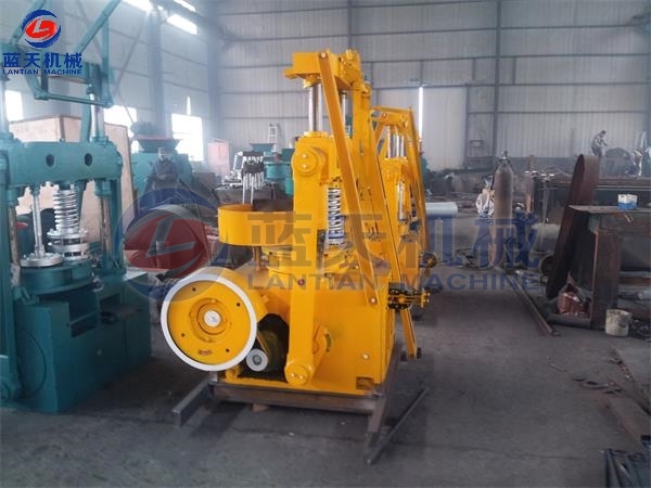 220 Type Honeycomb Coal Pressing Machine