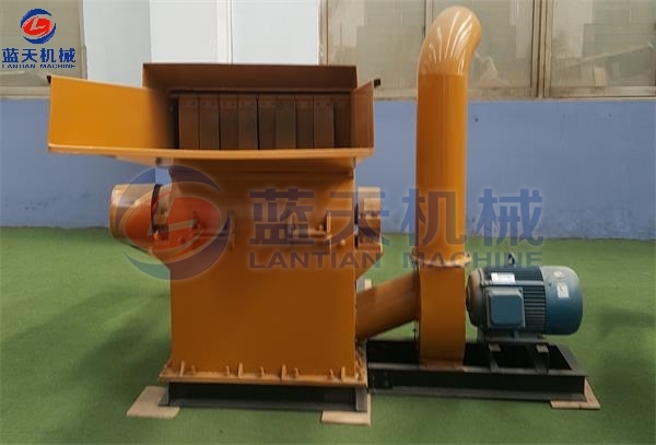 Wood Crusher Machine