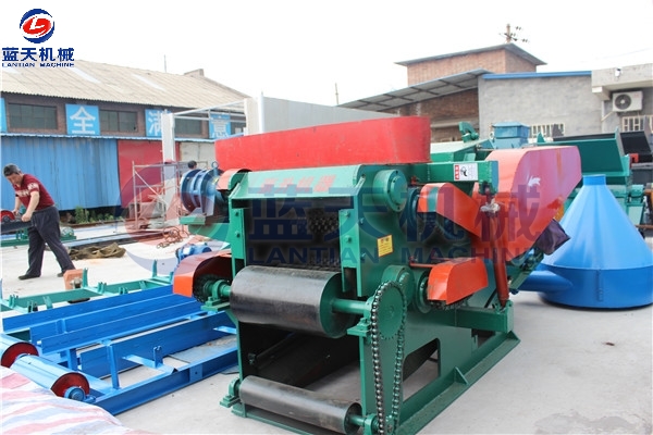 Drum Wood Chipper Machine